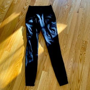 Athleta xs Moto pointe leggings